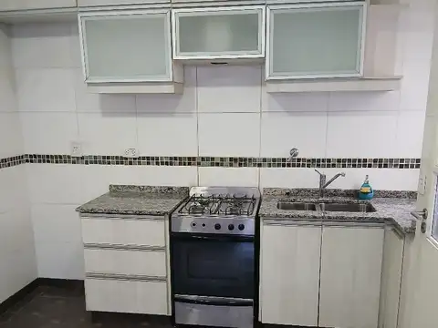Depto Tipo Casa en Alquiler de 1 dormitorio