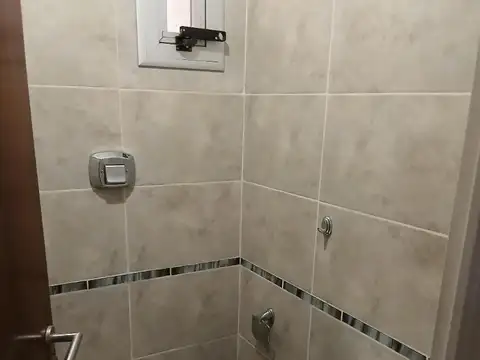 Depto Tipo Casa 2 ambientes con 2 baños