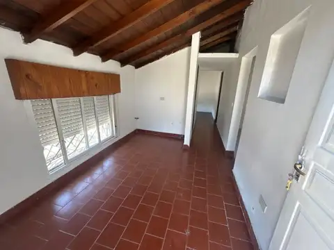 Depto Tipo Casa en Alquiler de 1 dormitorio