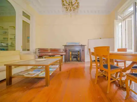 Departamento en Venta de 5 ambientes