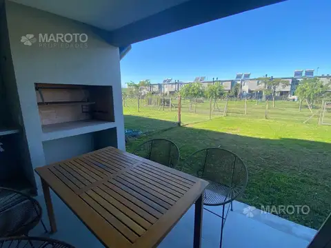 Casa en venta en Garin - Complejo Desc - MAROTO PROPIEDADES