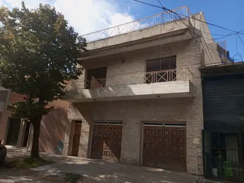 VENTA EN BLOCK 3 UF. LOCALES Y VIVIENDA  MATADEROS
