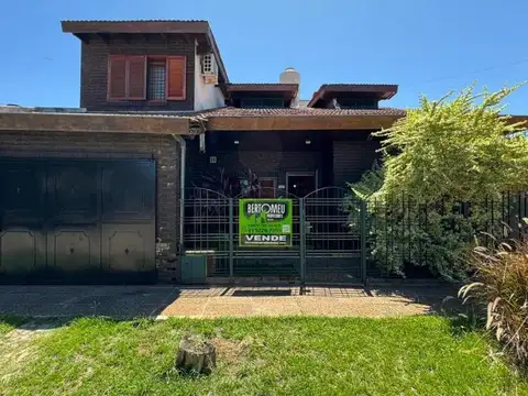 CASA 5 AMBIENTES - ITUZAINGO