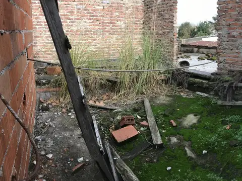 Terreno en Venta, FOS 60