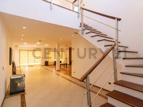 23 entre 481 y 482 5000, Piso 0