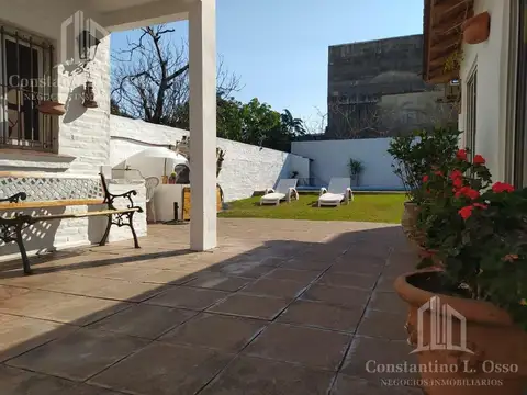 Casa en Venta con 1 cochera