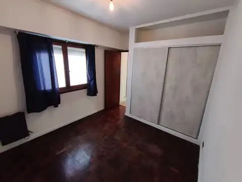 Depto Tipo Casa en Alquiler 64 años