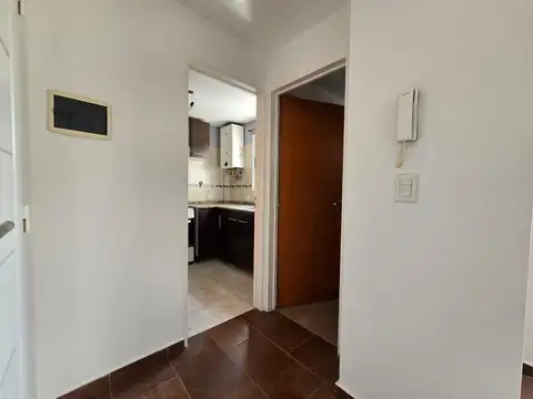 Departamento en alquiler bajas expensas y cocina separada, Saenz Peña