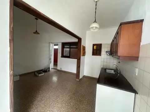 Depto Tipo Casa 3 ambientes con 1 baño