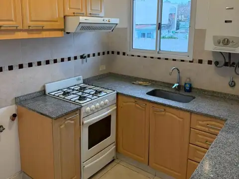 Departamento en Alquiler con 1 cocheras