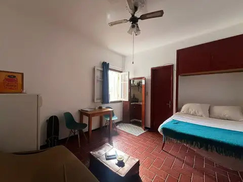 Sanabria esq. Rambla de los Argentinos 100