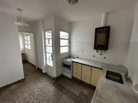 Departamento 3 ambientes con 1 baño