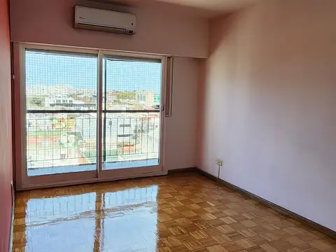 DUEÑO ALQUILA - Depto. 3 ambientes Parque Patricios