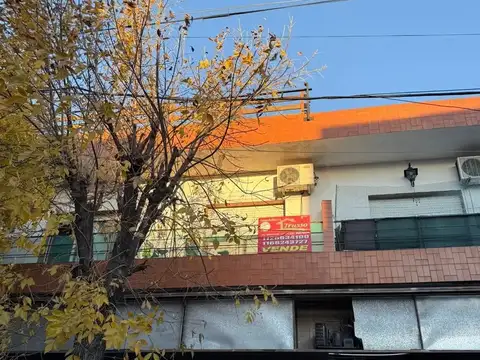 Ph Ramos Mejia , 3 Ambientes , Con Patio Y Quincho