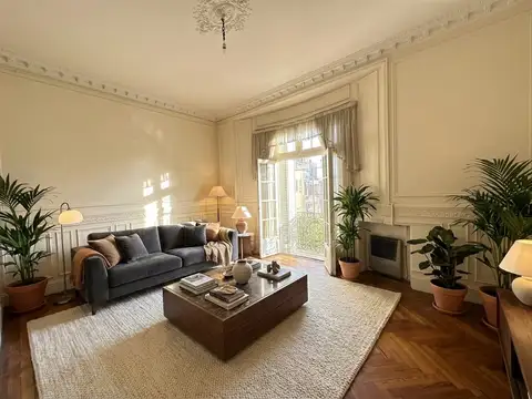 Departamento en Venta de 7 ambientes