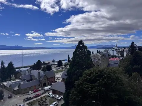 Monoambiente en alquiler permanente ubicado en zona céntrica de Bariloche.