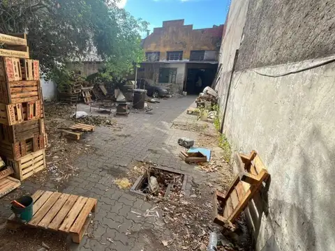 Galpón Deposito- Ciudadela - 341 m2 - INMEJORABLE ZONA 