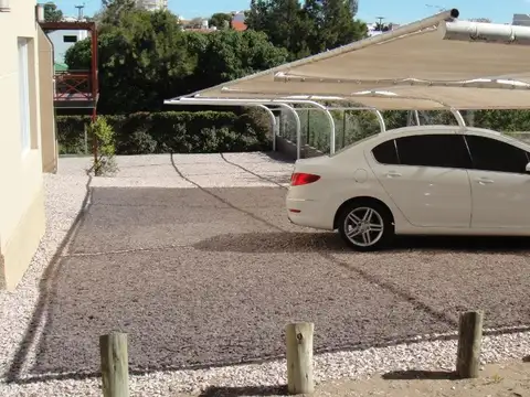 APART HOTEL EN VENTA EN MONTE HERMOSO - 12 DEPARTAMENTOS A METROS DEL MAR. IMPECABLE