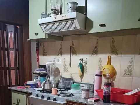 Departamento en Alquiler en Isidro Casanova, $ 600.000