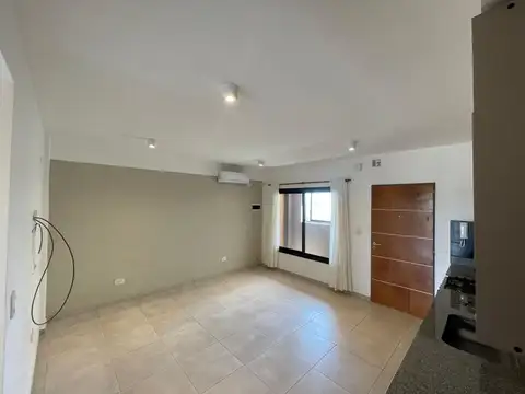 Departamento en Alquiler en Moron, $ 600.000