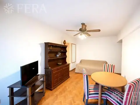 Venta departamento 2 ambientes con baulera en Palermo Hollywood
