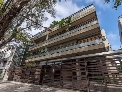 Av. del Libertador  al 14200