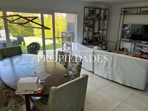 Departamento en Alquiler de 3 dormitorios