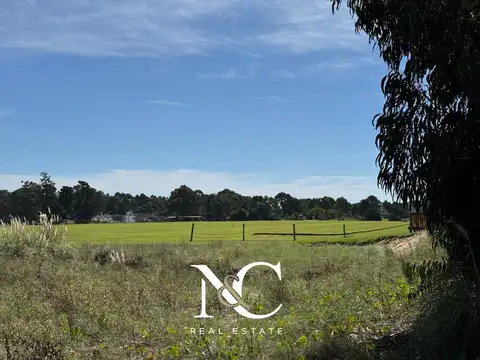 Terreno en venta en Costa Esmeralda al polo