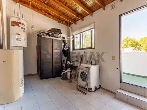 Venta PH 2 ambientes con terraza en Villa Urquiza