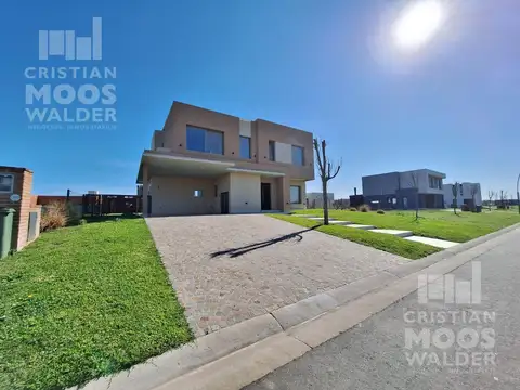 Casa en Venta en Puertos - Riberas, USD 430.000