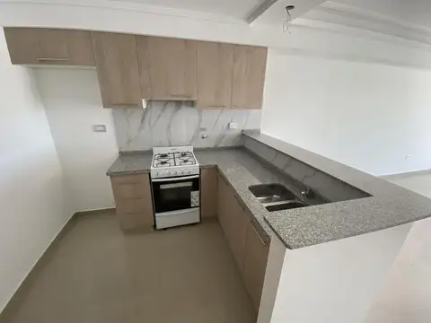Departamento en Venta en Villa Luro, USD 75.000