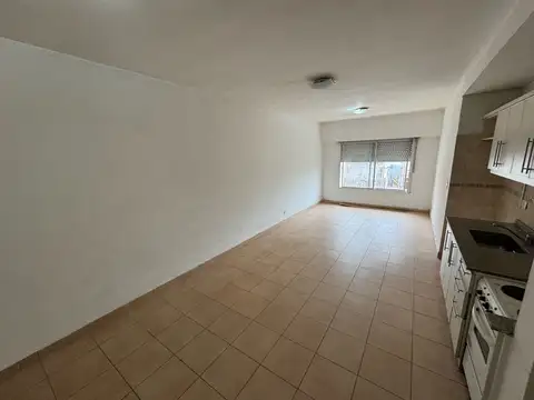 Departamento en Alquiler en José León Suarez