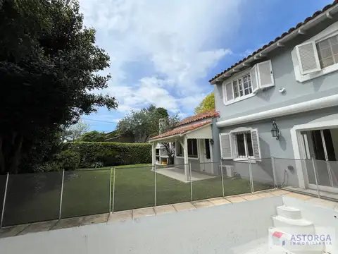 Excelente casa en alquiler anual en inmejorable zona, en Martinez entre visas y libertador