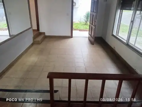 Casa 3 ambientes con 1 baño