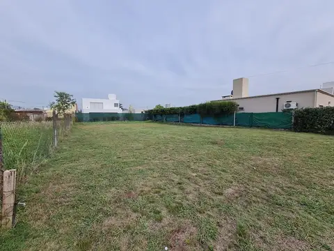 VENTA TERRENO ACEQUIAS DEL AIRE