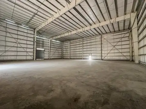 Galpon en Alquiler A Estrenar