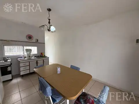 Depto Tipo Casa en Venta en Wilde, USD 48.000