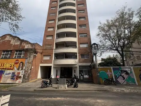 DEPARTAMENTO EN VENTA UN DORMITORIO MAS COCHERA!