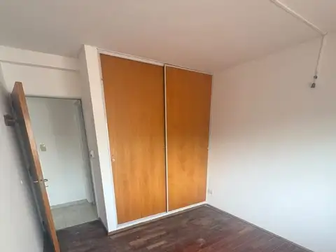 DEPARTAMENTO EN VENTA UN DORMITORIO MAS COCHERA!