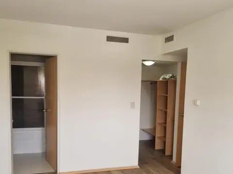 Departamento en Alquiler de 4 ambientes