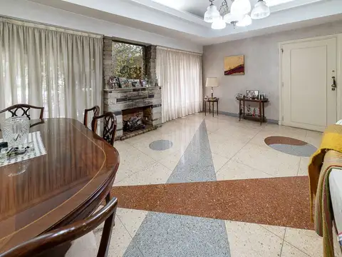 Casa en Venta en Mataderos, USD 265.000