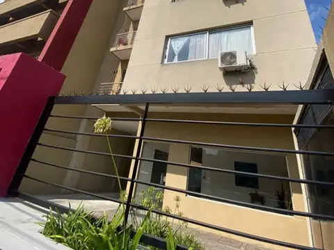 Angel Delia 2100, Piso DESC