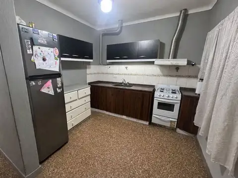 Depto Tipo Casa 3 ambientes con 1 baño