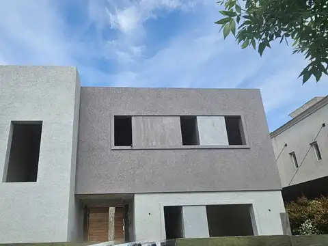 Casa en Venta en Pilar del Este - Santa Elena, Countries y Barrios Cerrados en Pilar