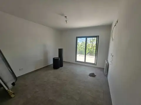 Casa 5 ambientes con 4 baños