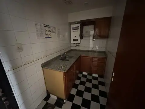 Local en Alquiler en Liniers, $ 2.500.000