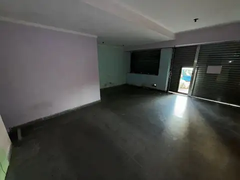 Local en Alquiler en General San Martín, $ 600.000