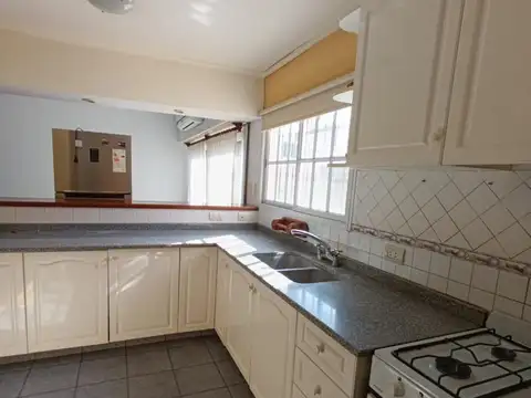 Casa en Venta en Lujan, USD 140.000