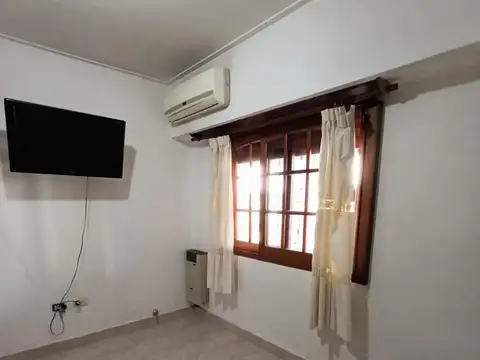 CASA EN VENTA B° EL MIRADOR, LUJAN