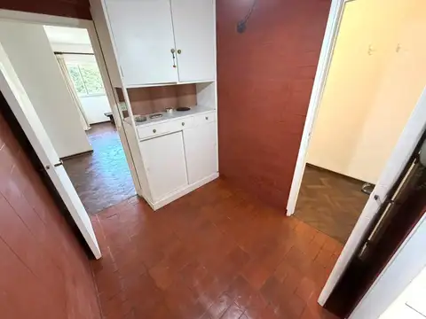 Departamento 7 ambientes con 2 baños